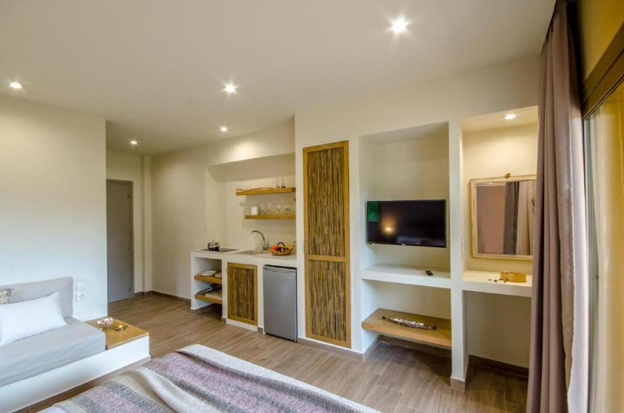 Forest Resort Suites Skiathos Troulos Zewnętrze zdjęcie