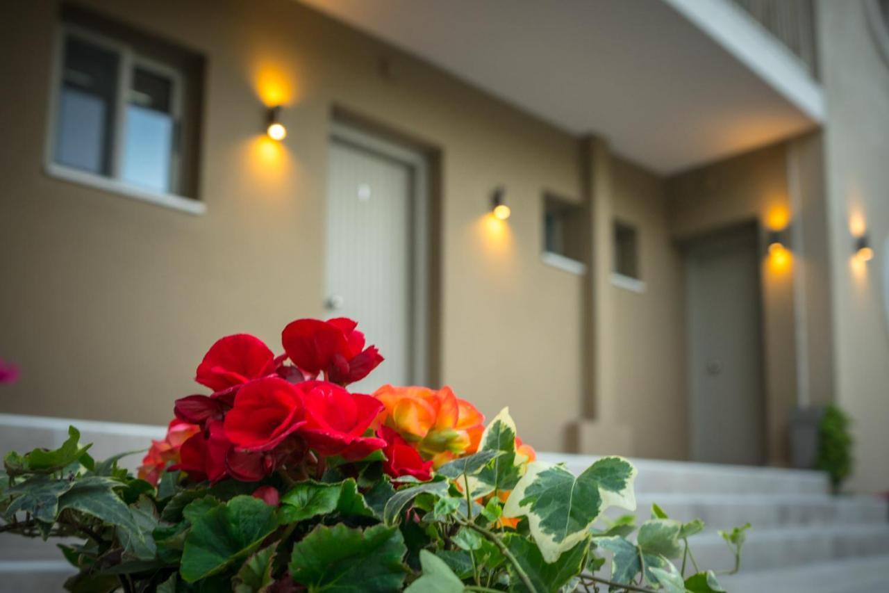 Forest Resort Suites Skiathos Troulos Zewnętrze zdjęcie