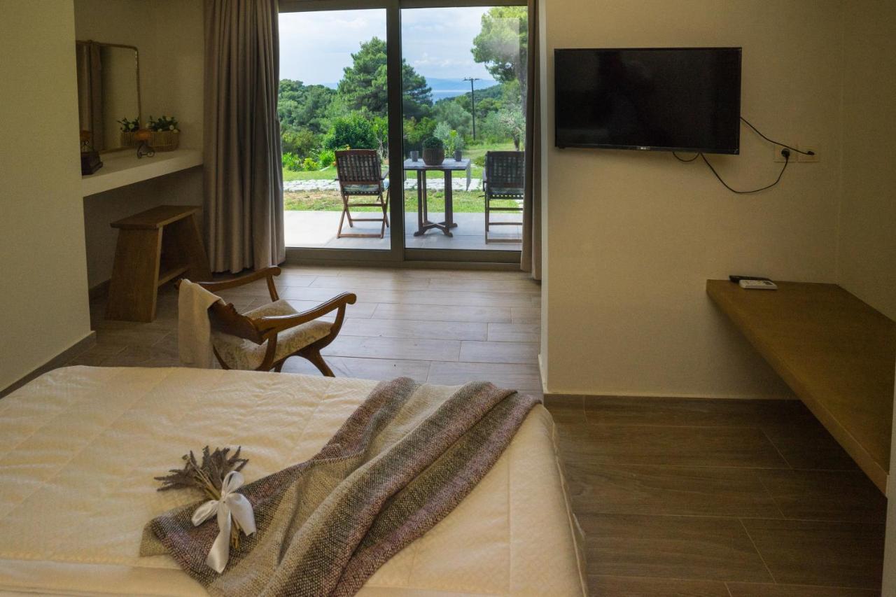 Forest Resort Suites Skiathos Troulos Zewnętrze zdjęcie
